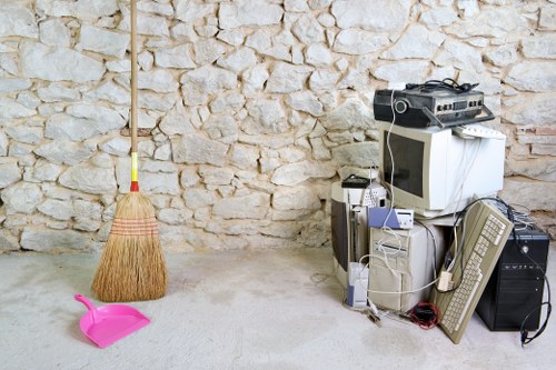 Reliable commercial waste removal services in Merton